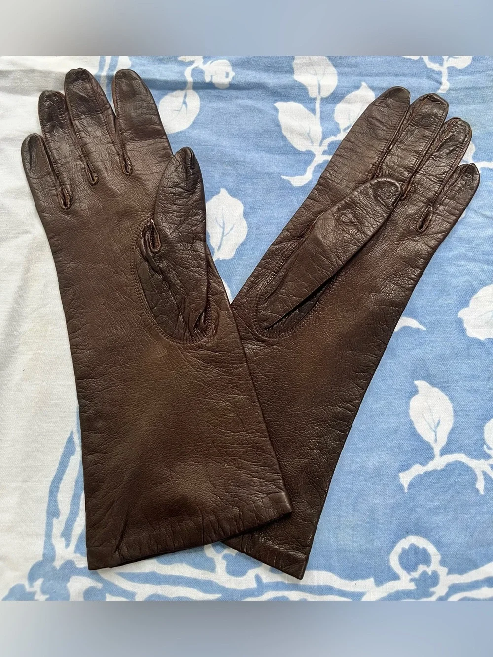 Vintage Women's Driving Gloves Brown Leather, Size 6.5 Silk Lined Made In France